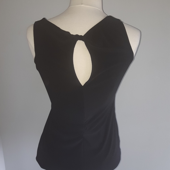 5/10$ Conrad C Women's sleeveless blouse size M - Picture 4 of 16